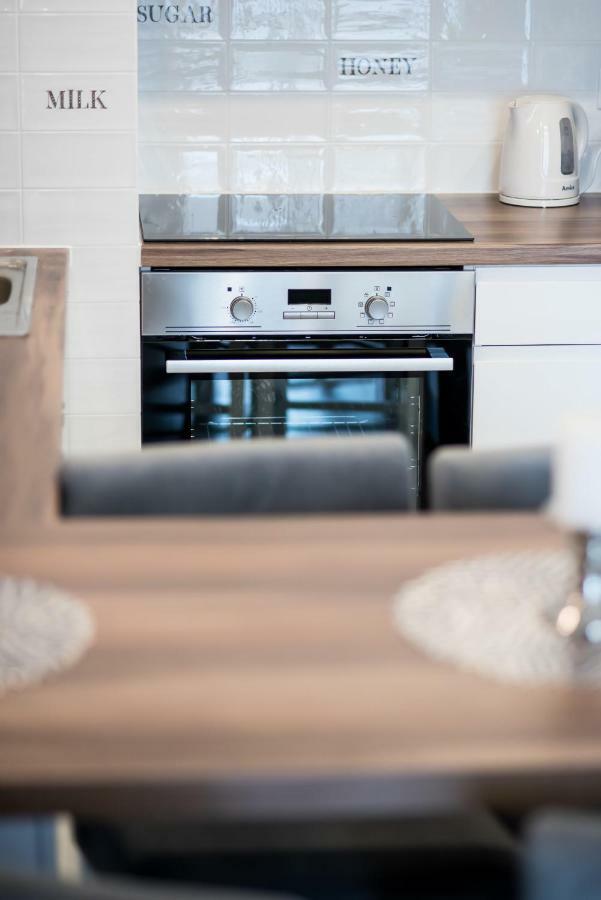 Apartments Cracow Wawrzynca By Noclegi Renters คราคูฟ ภายนอก รูปภาพ