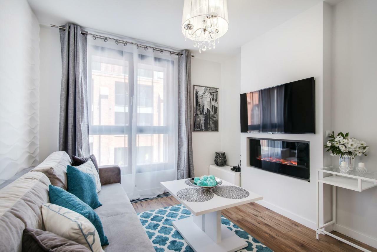 Apartments Cracow Wawrzynca By Noclegi Renters คราคูฟ ภายนอก รูปภาพ