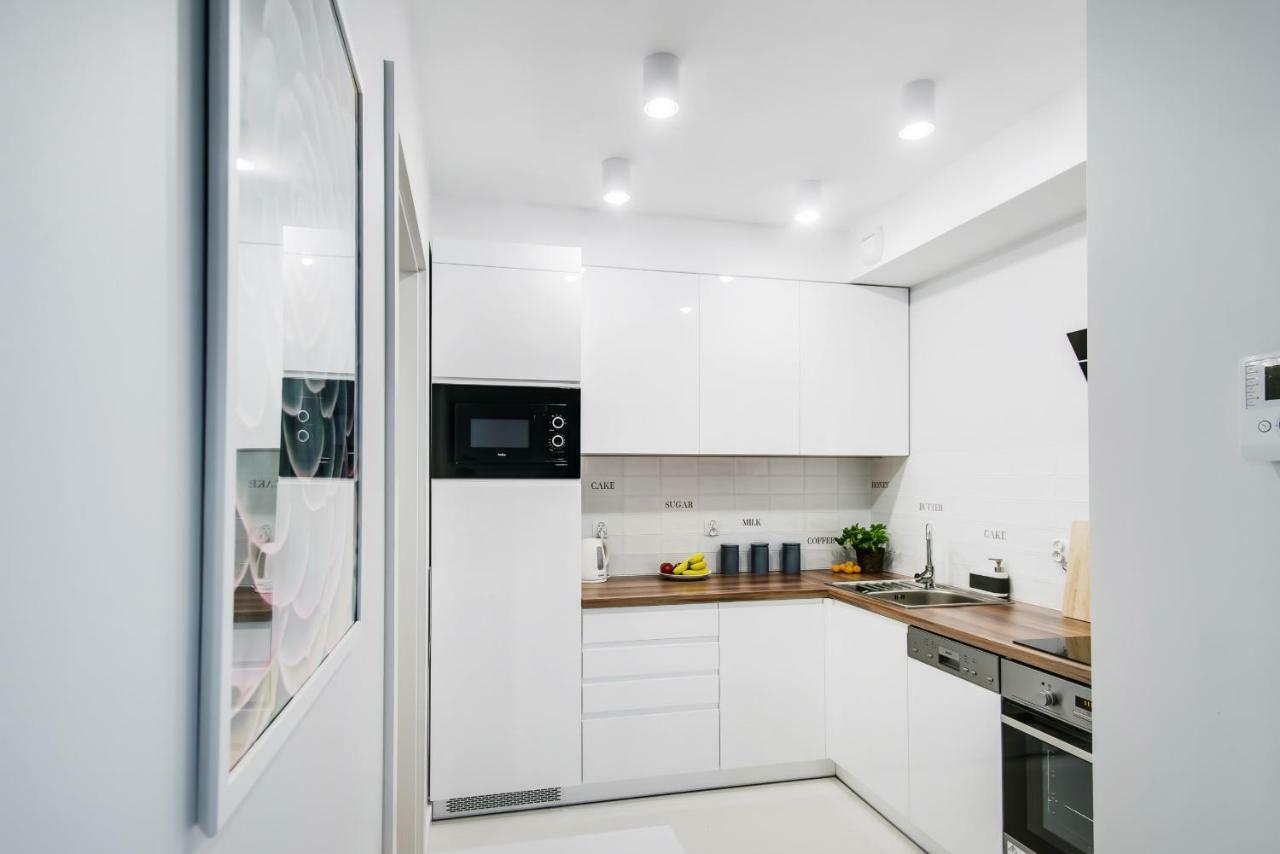 Apartments Cracow Wawrzynca By Noclegi Renters คราคูฟ ภายนอก รูปภาพ