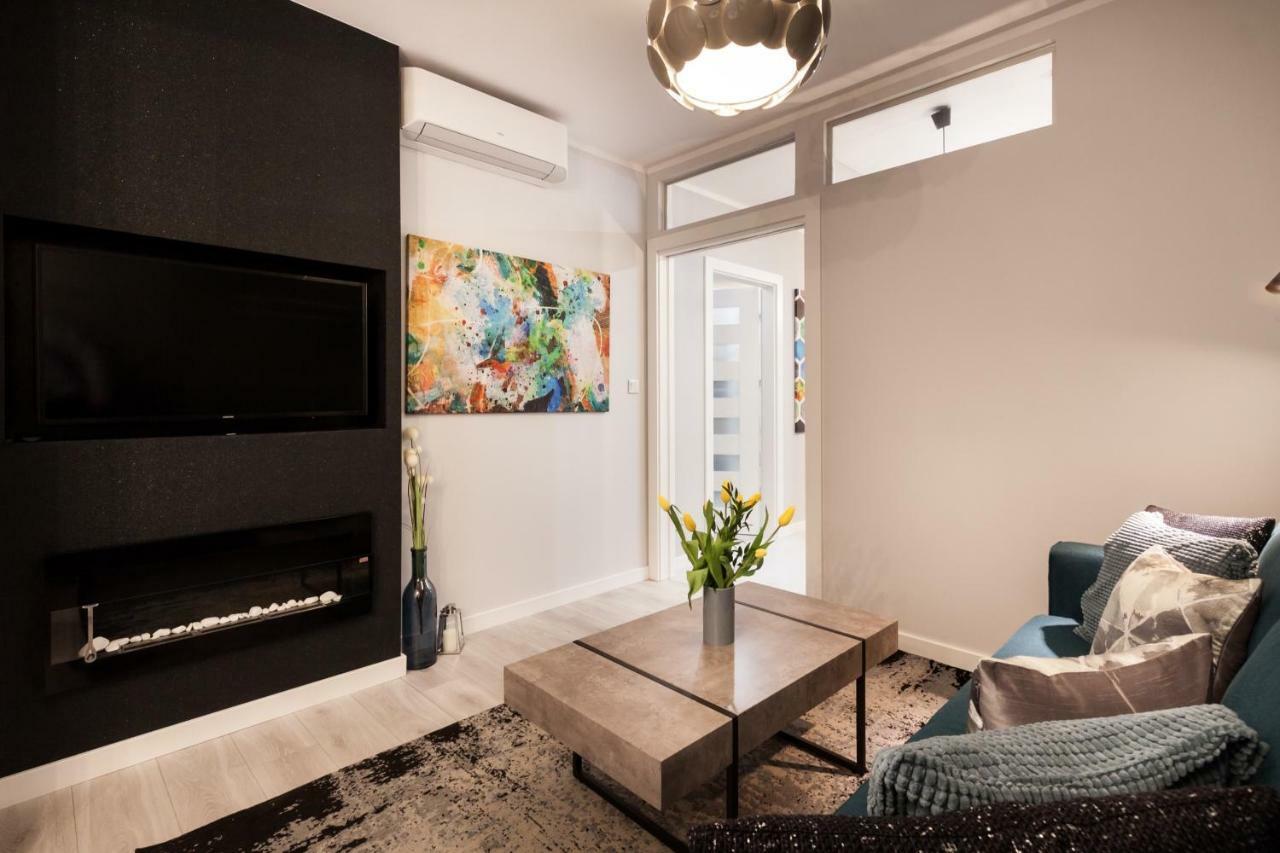 Apartments Cracow Wawrzynca By Noclegi Renters คราคูฟ ภายนอก รูปภาพ