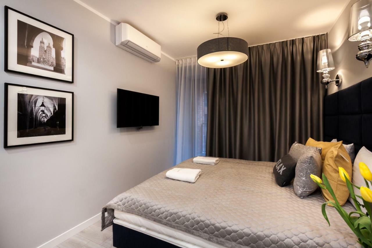Apartments Cracow Wawrzynca By Noclegi Renters คราคูฟ ภายนอก รูปภาพ